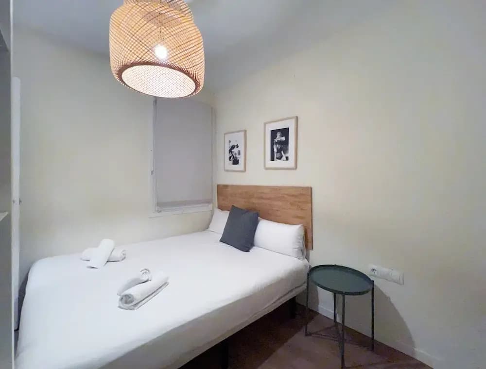 Stay U-nique Apartments Rocafort - photo 4