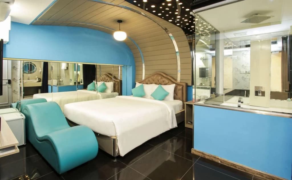 Cupid Hotel - photo 15