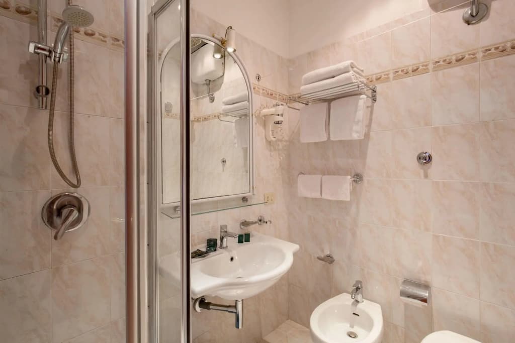 Hotel Sonya - photo 9