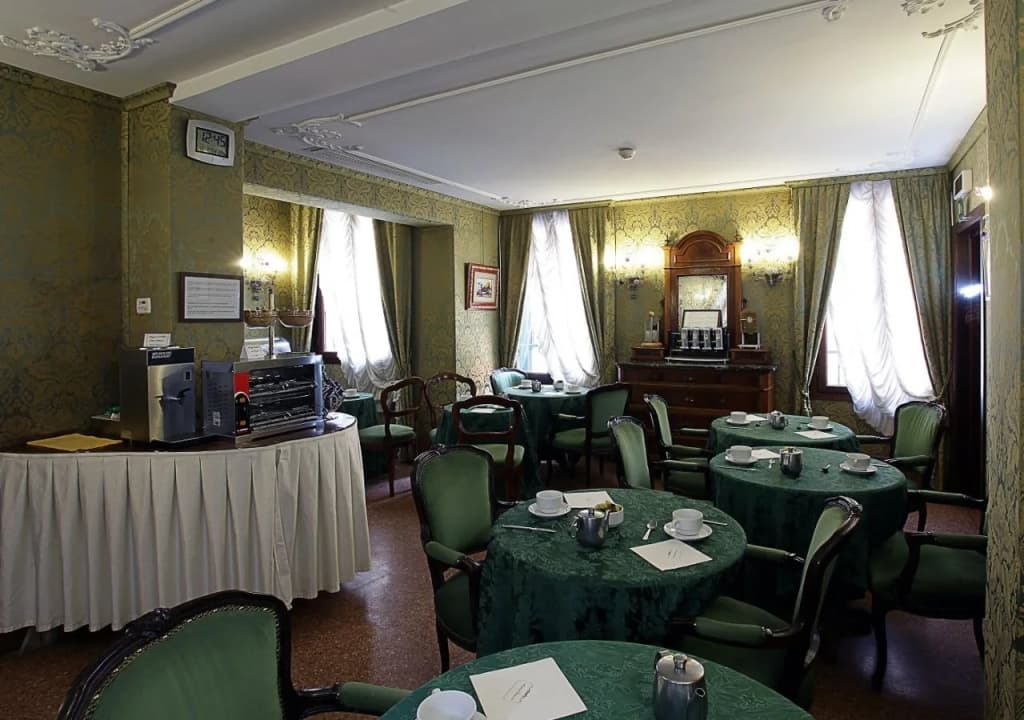 Hotel Ateneo - photo 25