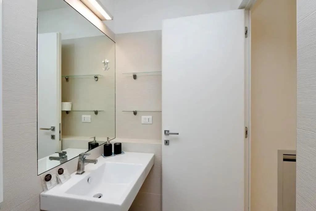 Piazza Del Popolo Apartment - photo 8