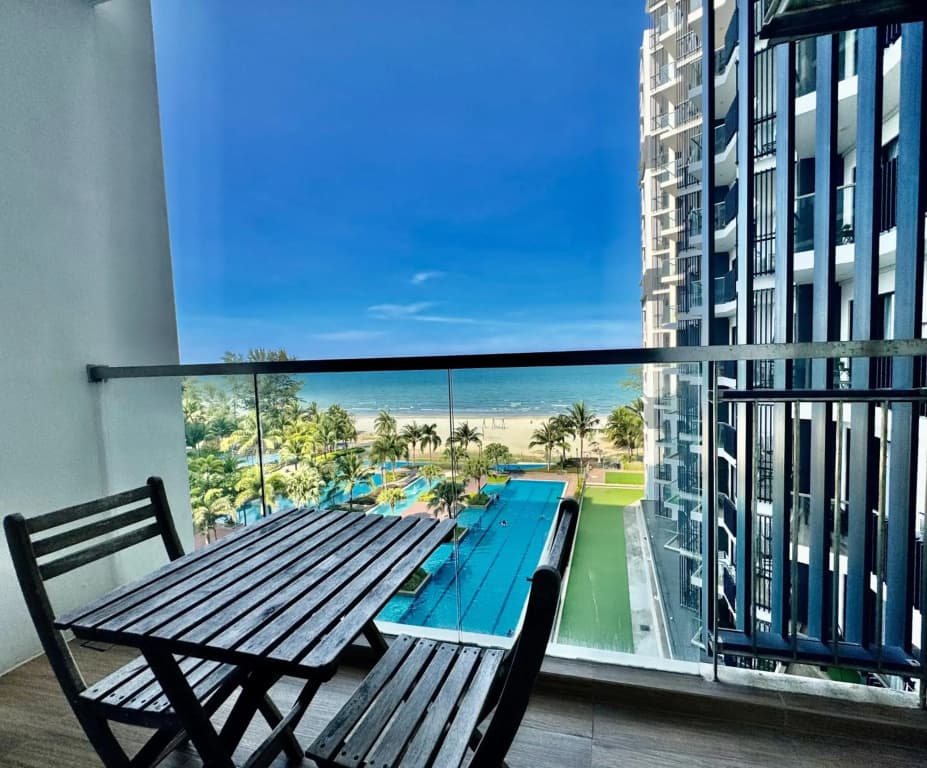 Isix Seaview 2R2B at Timurbay Pantai Balok Kuantan Pahang - photo 18