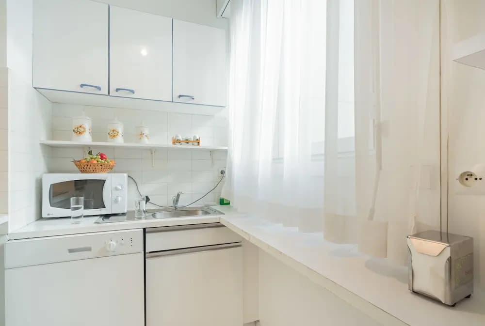 FOCH-CHAMPS ELYSEES Suites - photo 15