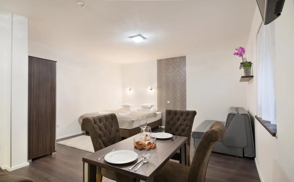 Paulay Downtown Apartments - photo 19