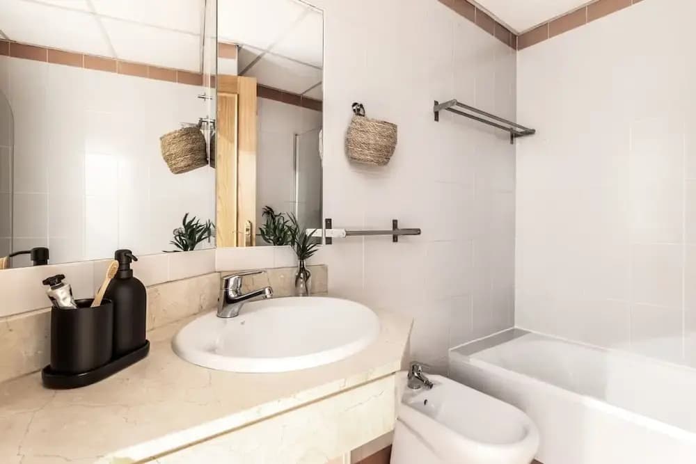 Marques - 1 Bedroom With Pool in Madrid - photo 6
