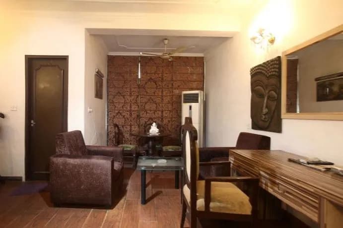 OYO 358 Hotel Golden Leaf - main photo