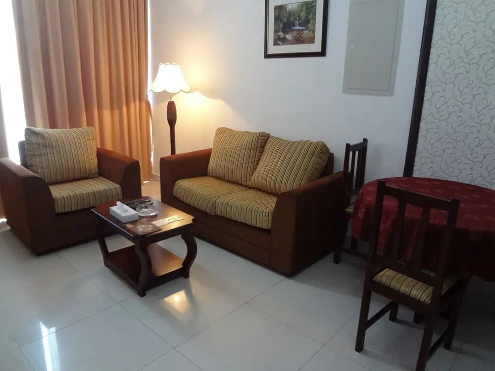 Ramee Royal Hotel Apartments - photo 6