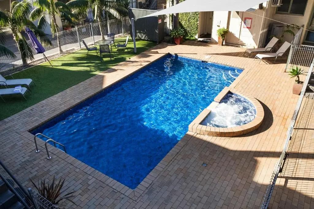 Moonlight Bay Apartments - photo 12