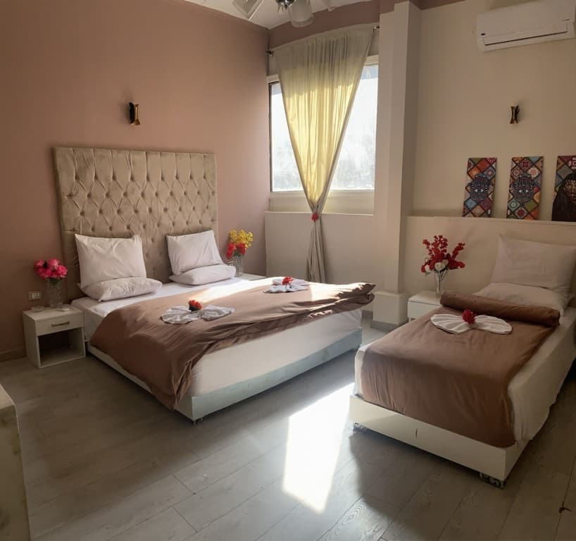 La Vida Hotel - photo 1