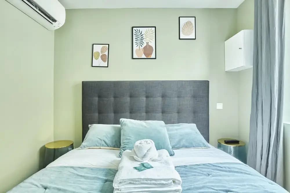 Charming Apartment 2 Bedrooms Center of Paris - photo 1