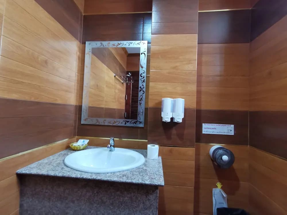 Baan Pattamaporn Hotel - photo 9