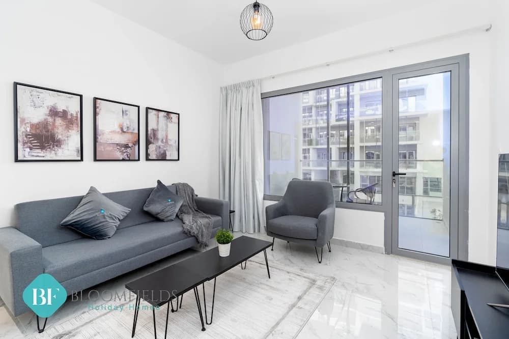 Executive 1 BR in Oasis - 2 - photo 5