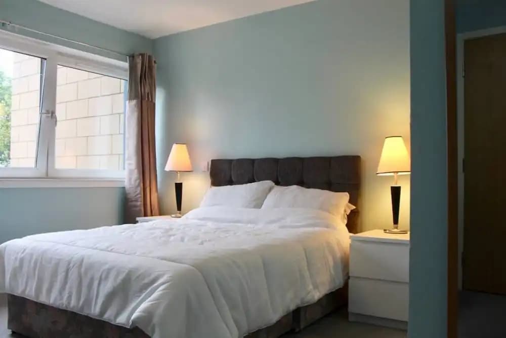 Spacious 2 Bedrooms Apartment in Strada Complex - photo 4