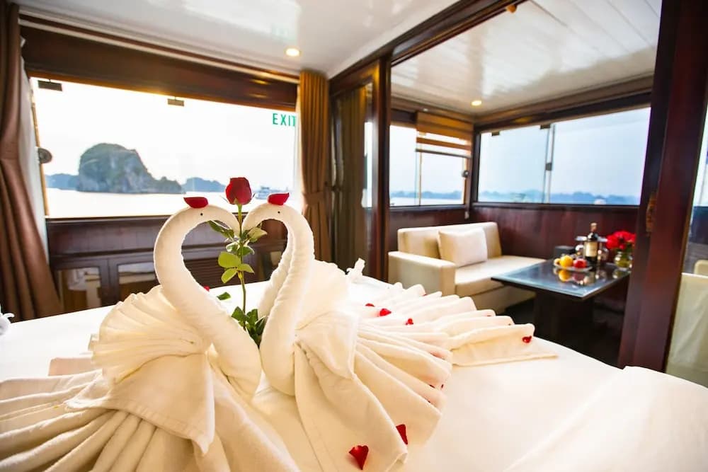 Paloma Cruise - photo 7