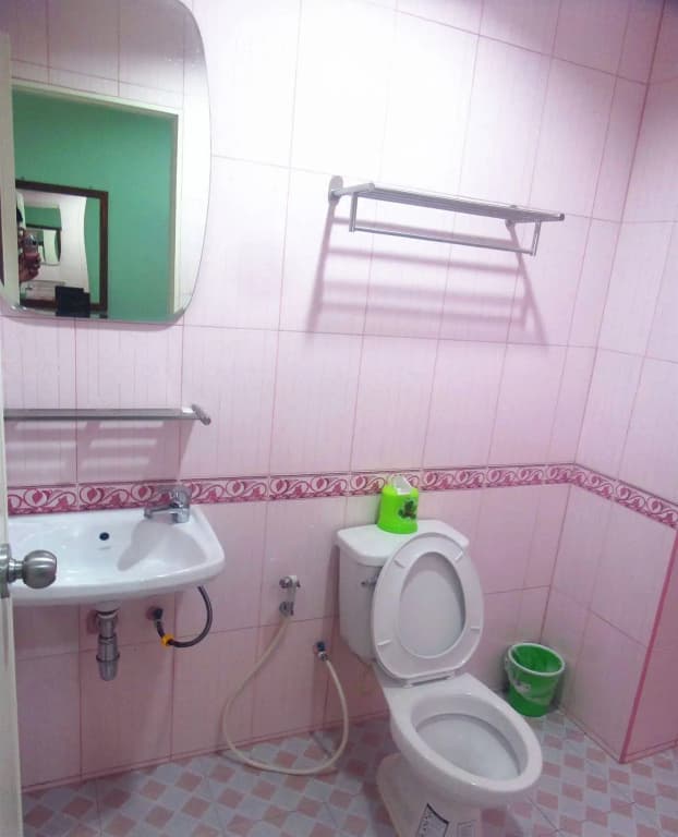 Green Signal Suite - photo 8