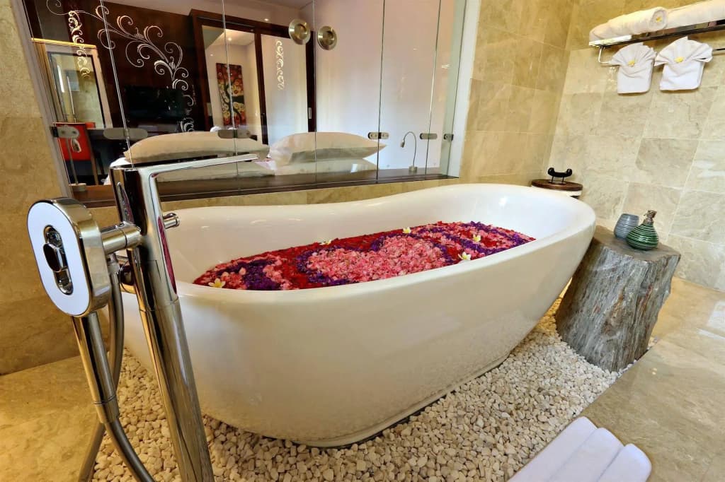 The Kasih Villas & Spa - photo 12