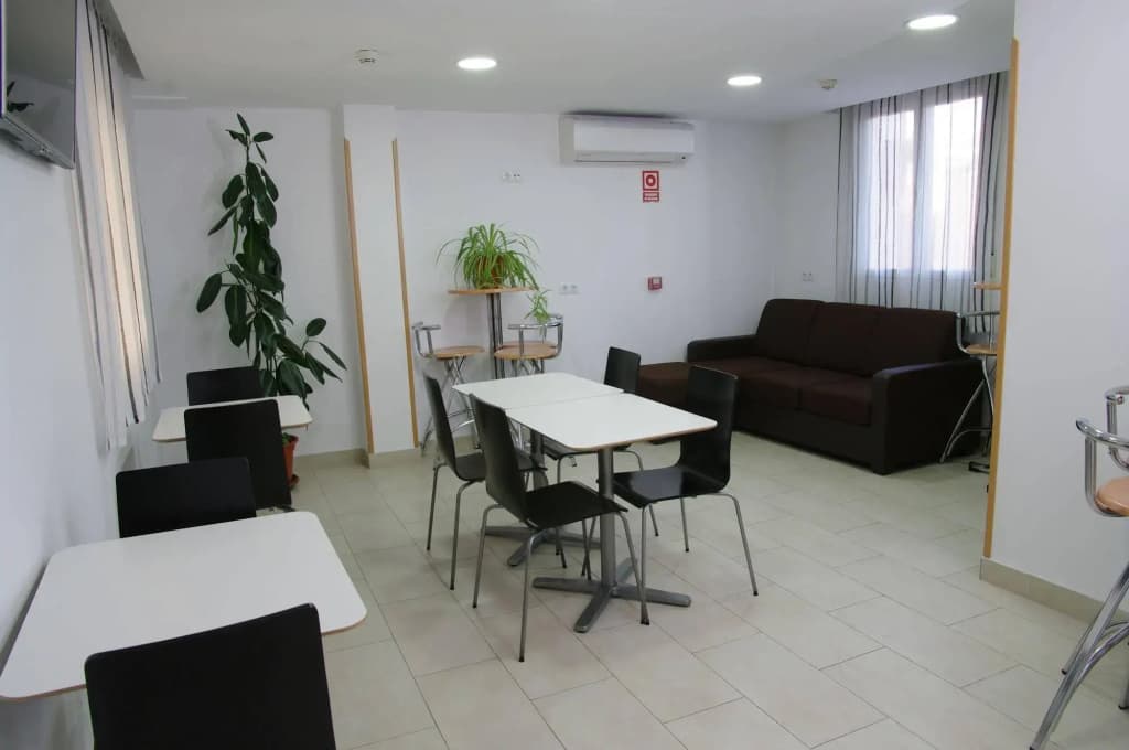 Hotel Barajas Plaza Madrid - photo 16
