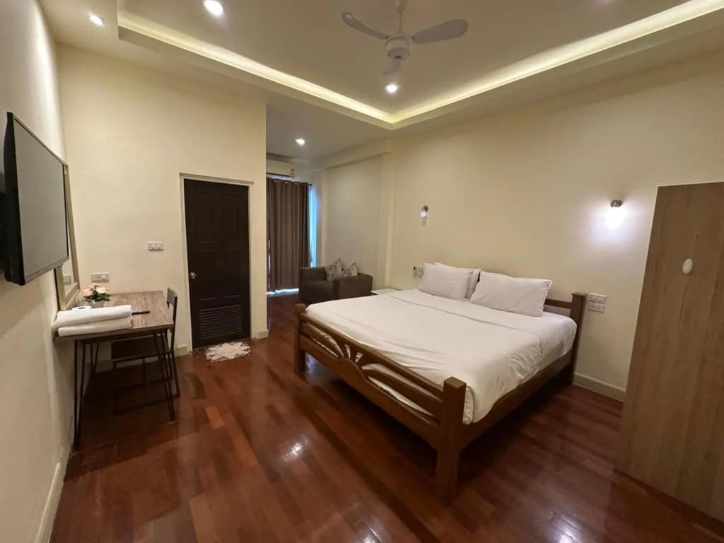 Prince Hotel Chiang Mai - photo 17