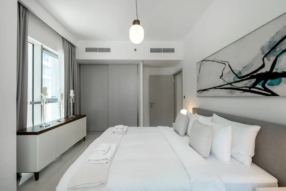 Chic 1BR in Emaar Beachfront - photo 3