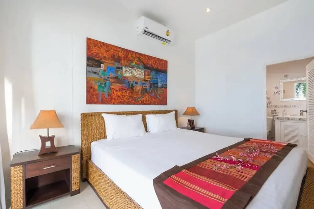 3 Bedroom Beach Front Villa Bangrak - photo 3