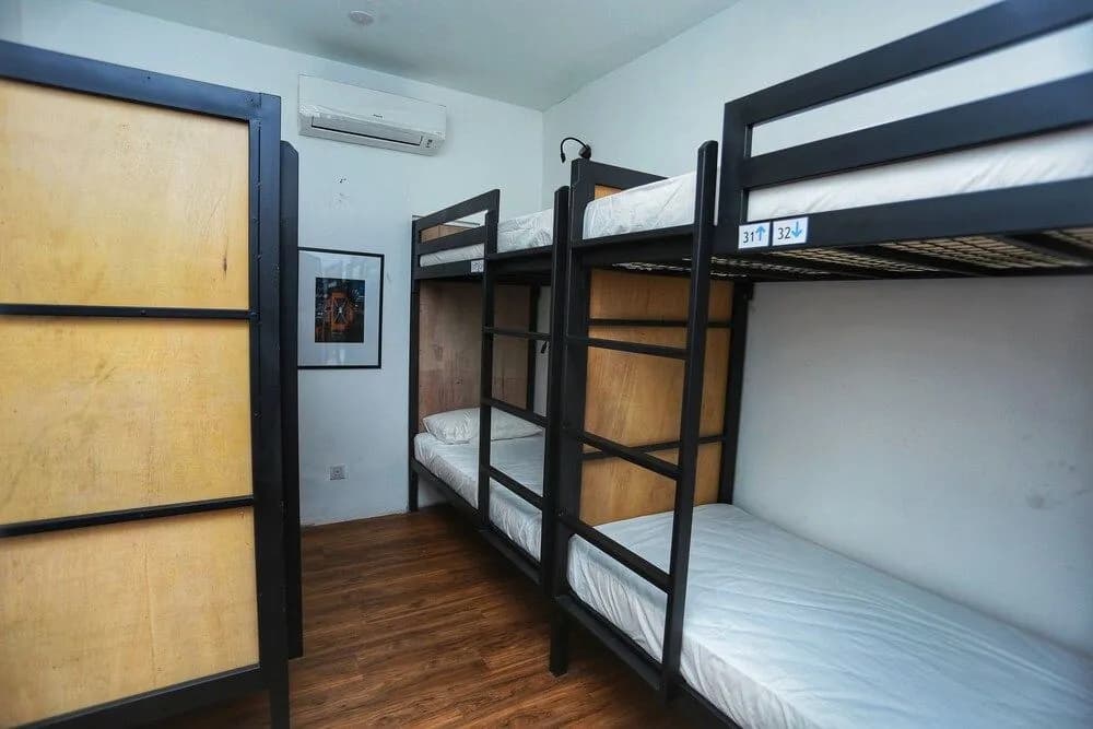 The Bedpackers Hostel - photo 2