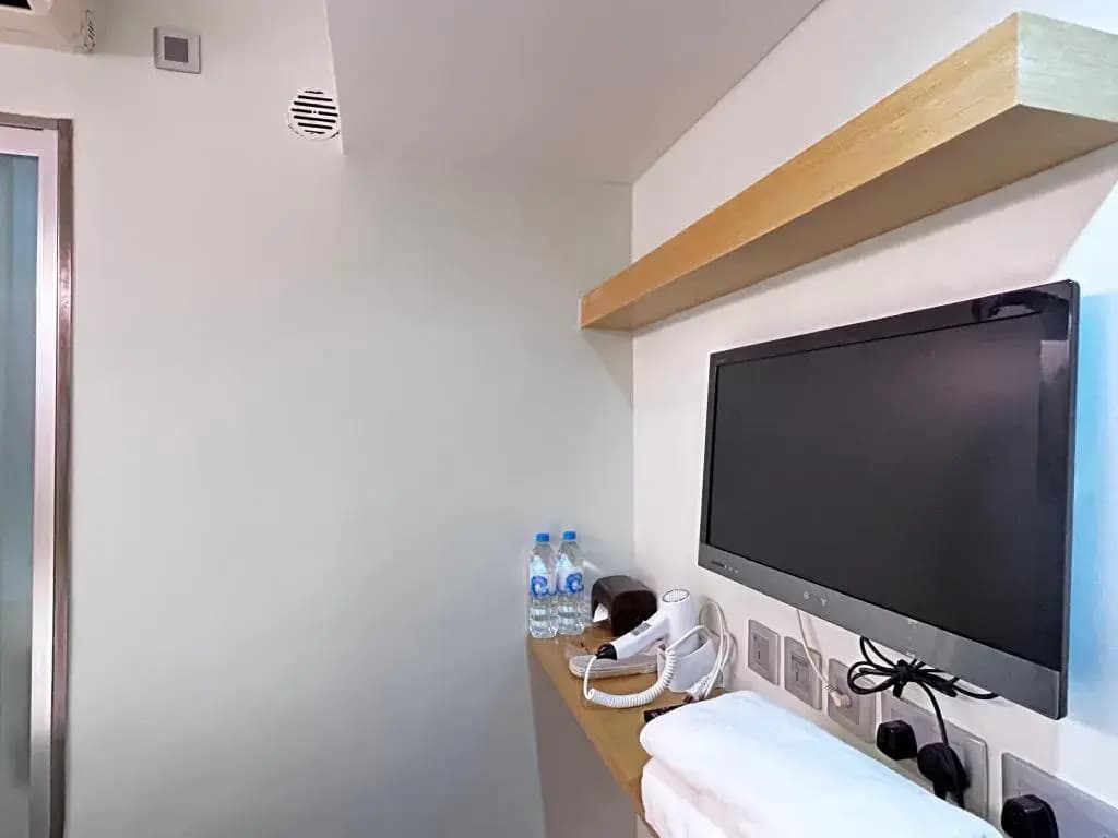 i-Hotel Limited - photo 17