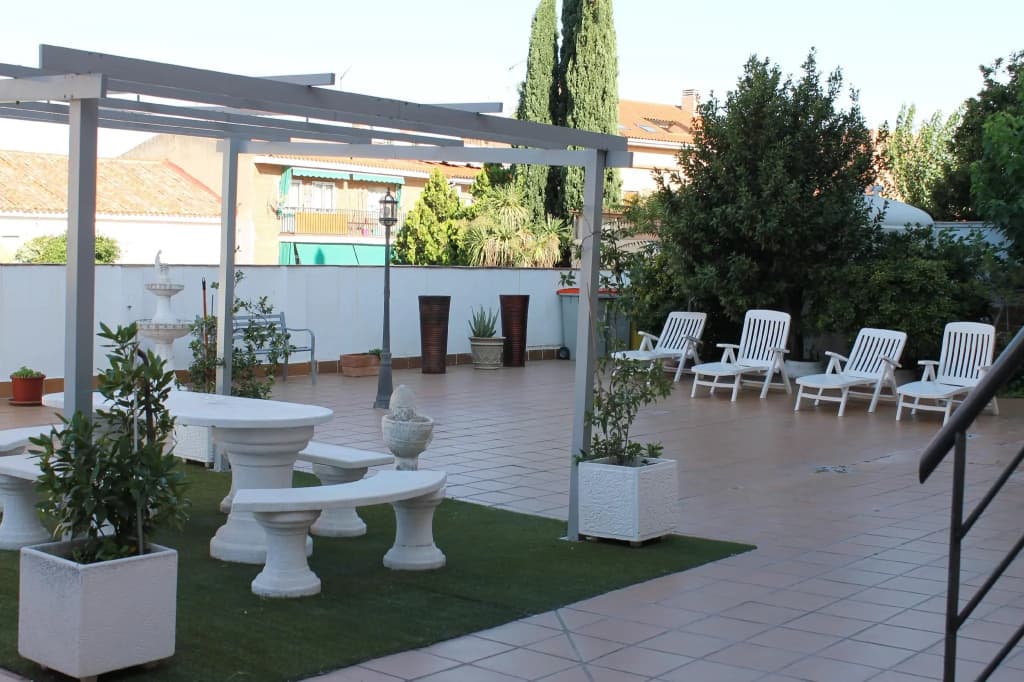 Hotel Barajas Plaza Madrid - photo 19