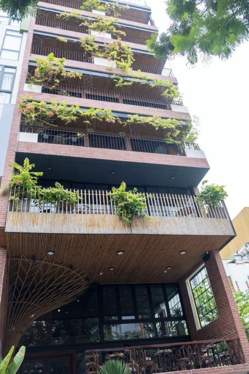 Luk Inn Hotel - photo 1