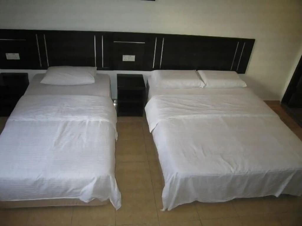 Rainbow Hotel - photo 23