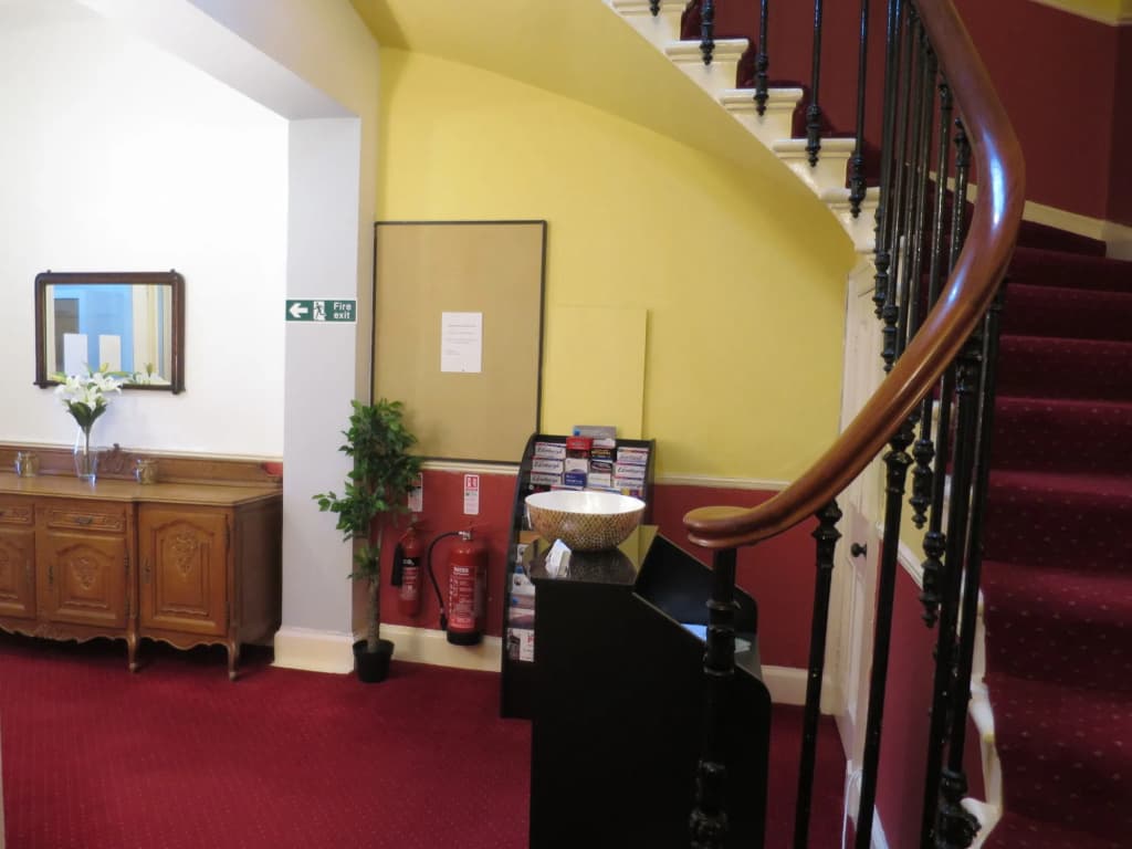 Thornfield Guest House - photo 12