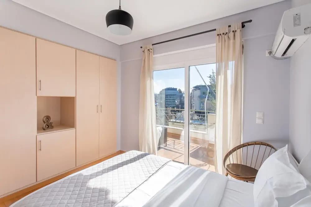 Penthouse w Acropolis View & Parking - photo 4