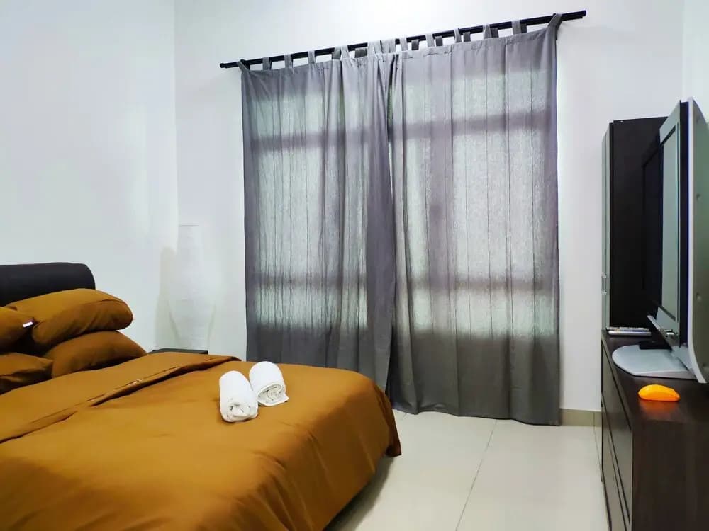 La Thea Residences - Spacious Balcony - photo 6