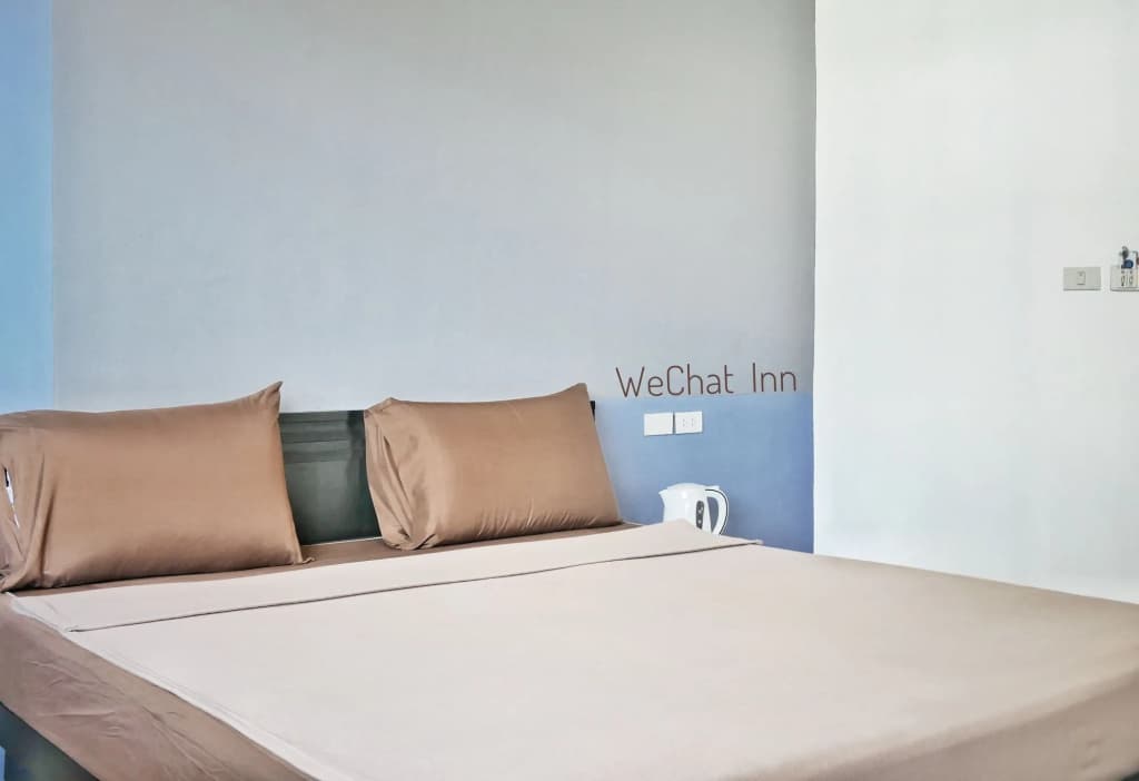 We Chat Inn - photo 2