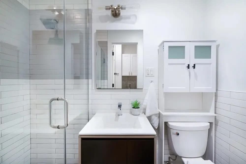 1290-7 New Renovated 2 Bedrooms in UES - photo 7