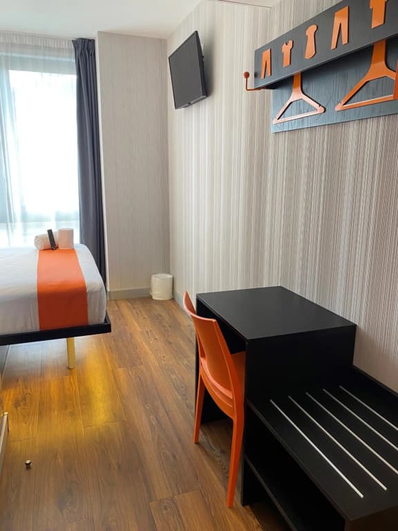 easyHotel Lisbon - photo 49
