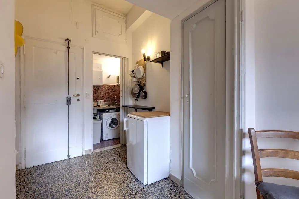 Studio Suite With Elevator Near the Old Bridge - photo 5