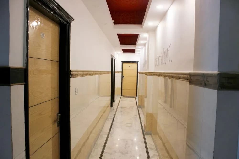 FabHotel Hindustan Deluxe - photo 12