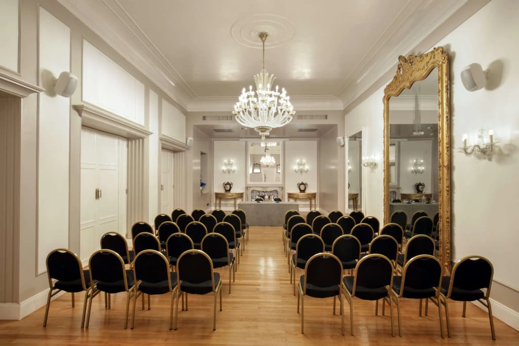 Savoy Hotel - photo 48
