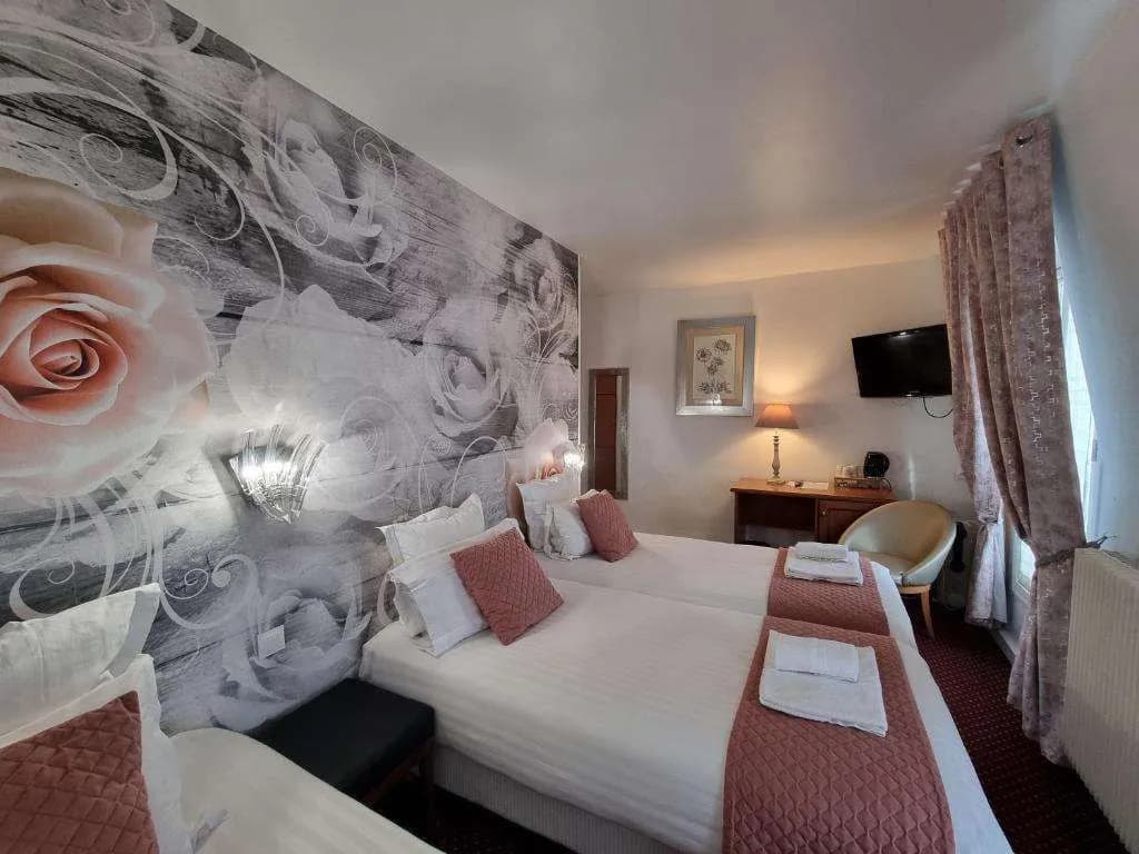 France Eiffel Hotel - photo 29