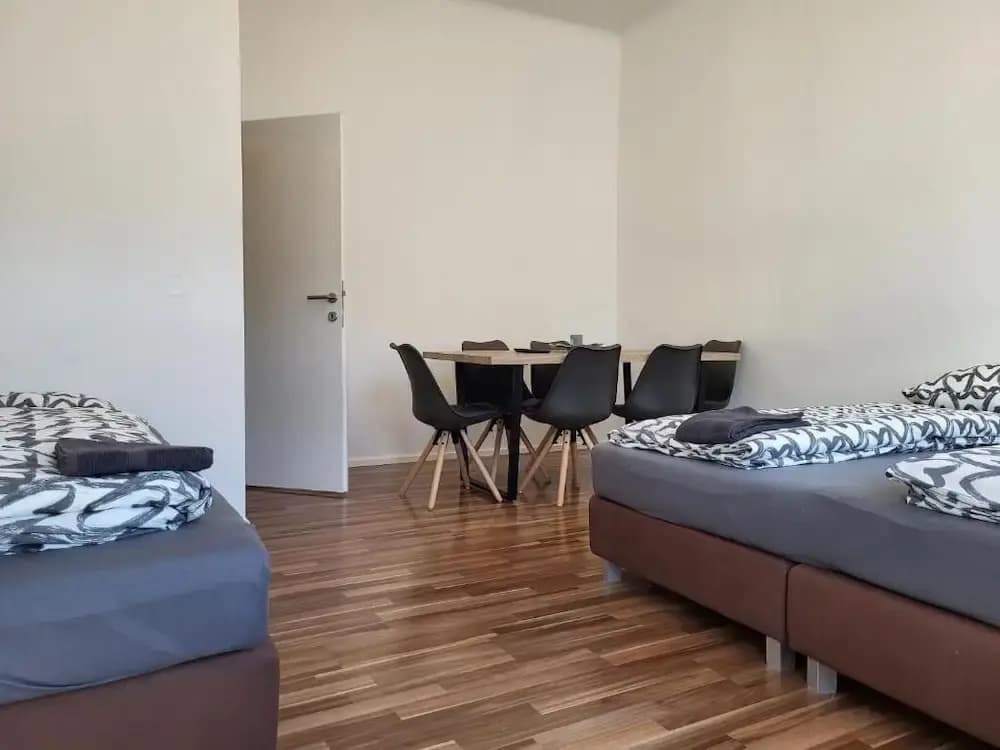 Apartment Schweglerstraße - photo 3