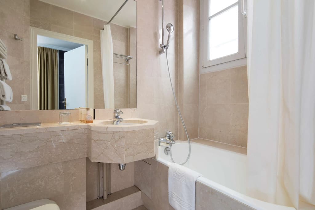 Hotel du Danube Saint Germain - photo 9