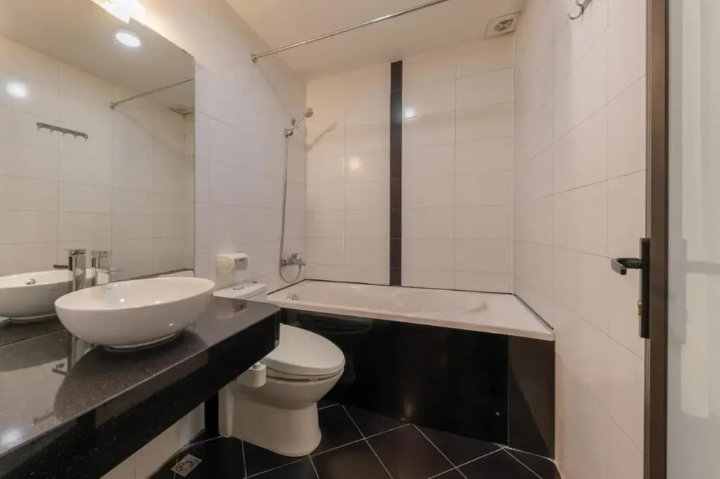 Azumaya Hai Ba Trung 1 Hotel - photo 26