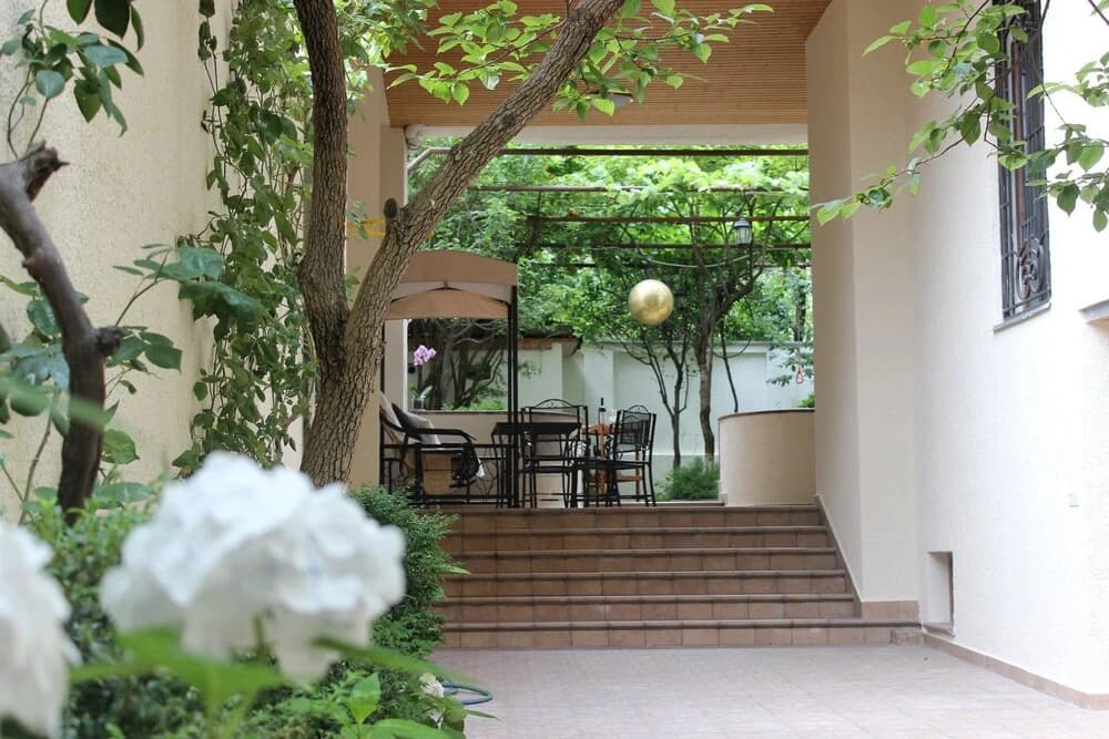 Guest House Oniashvili 33 - photo 15