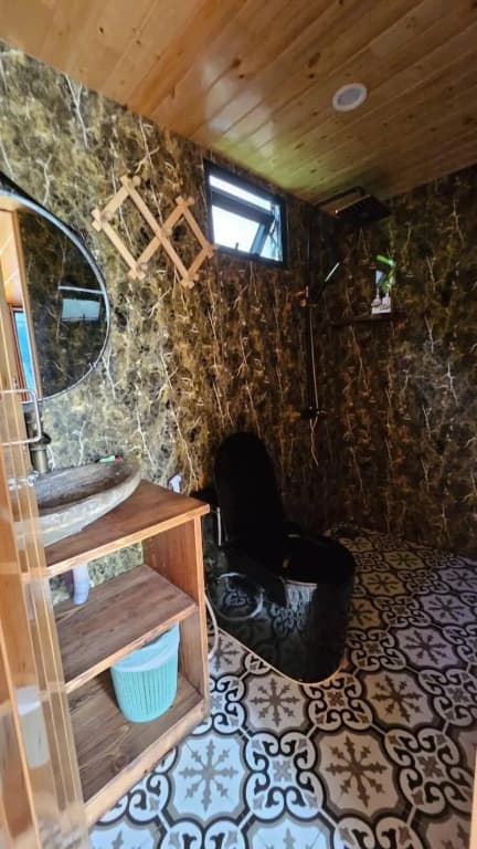 Phoenix Hotel Bungalow - photo 8