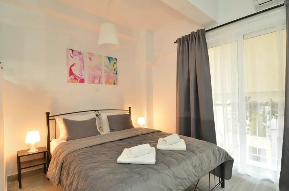 Metaxourgeio A, A Minimal Apartment - photo 3