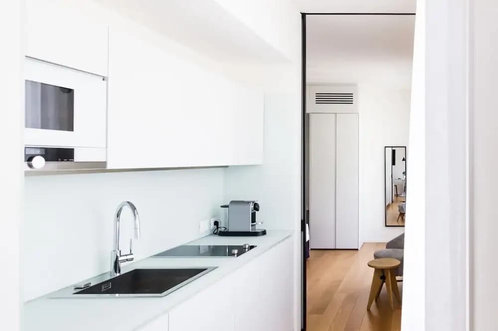 Bmore Apartments - photo 16