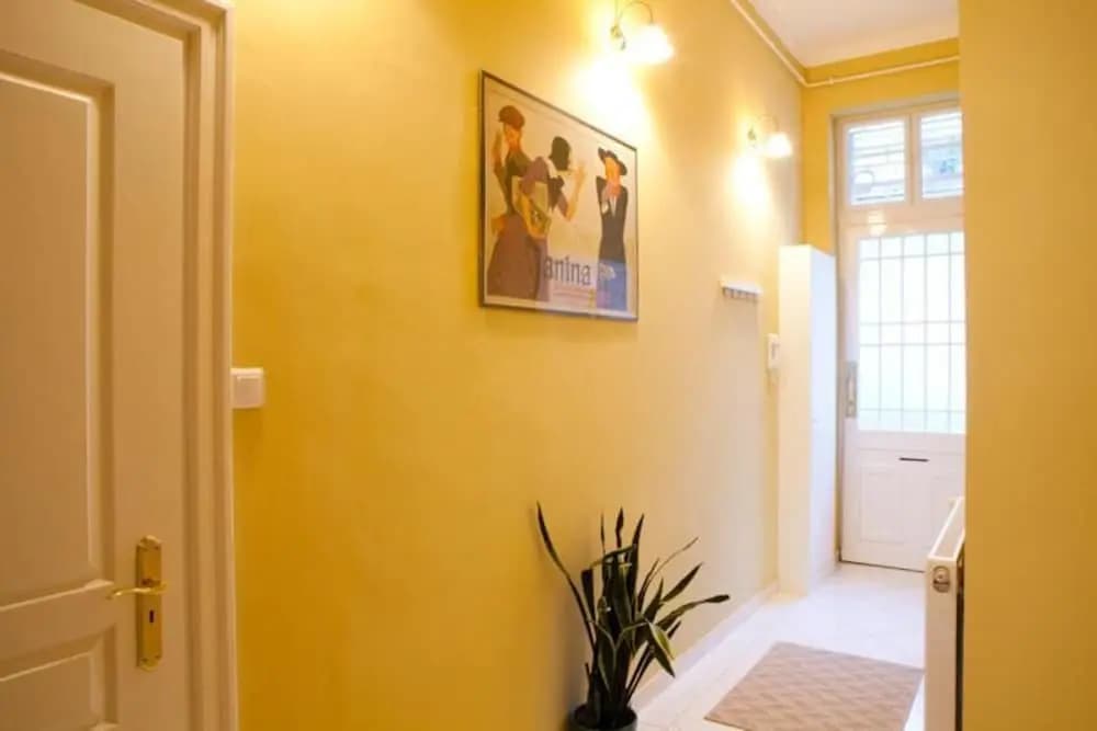 Bouillon Apartment - photo 9