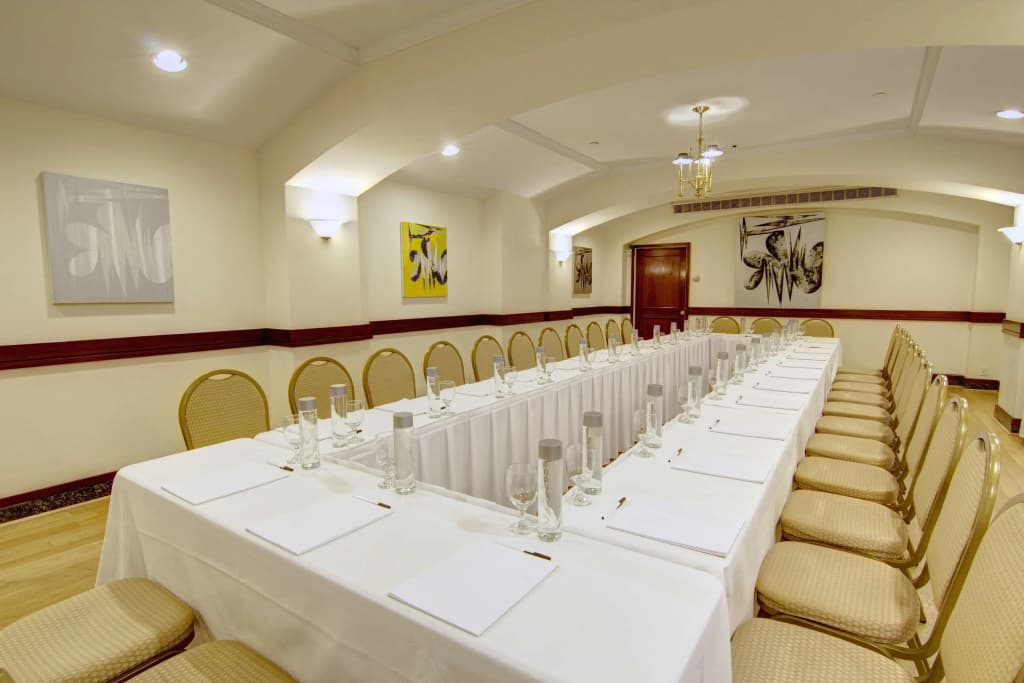 The Roger Smith Hotel - photo 42
