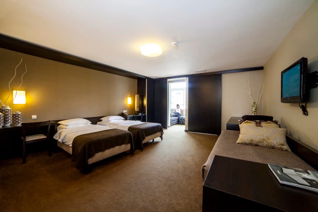 Hotel Expo Astoria - photo 3
