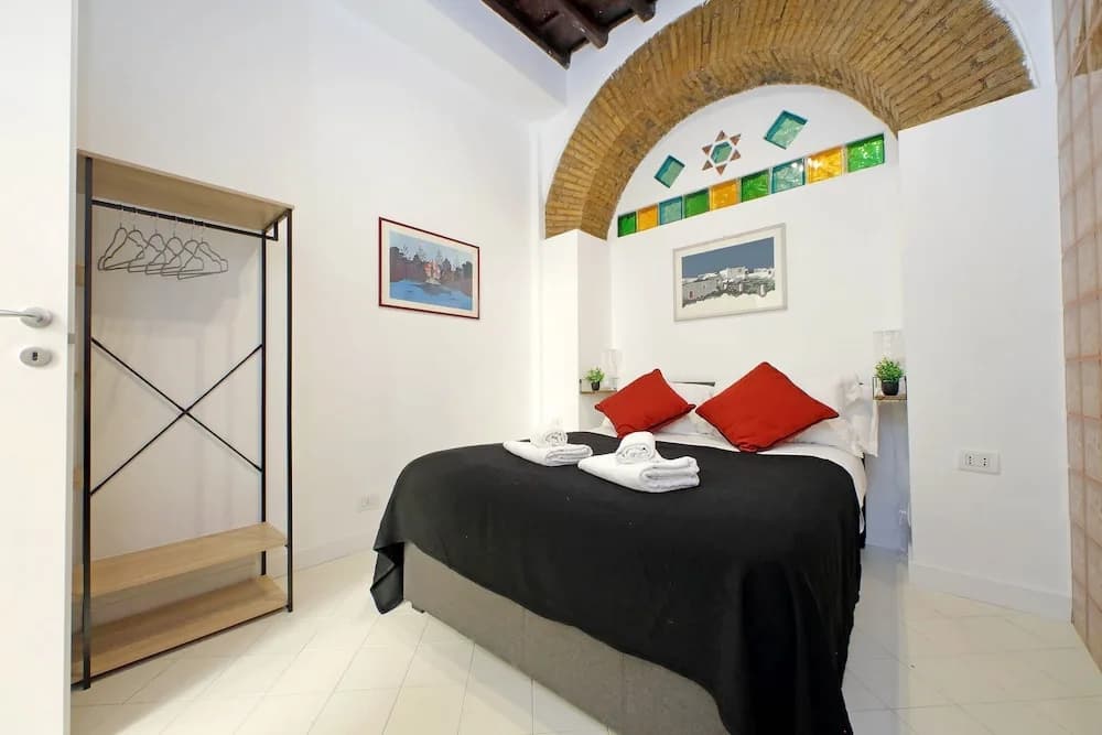 4bnb - Lungaretta Jacuzzi Apartment - photo 5